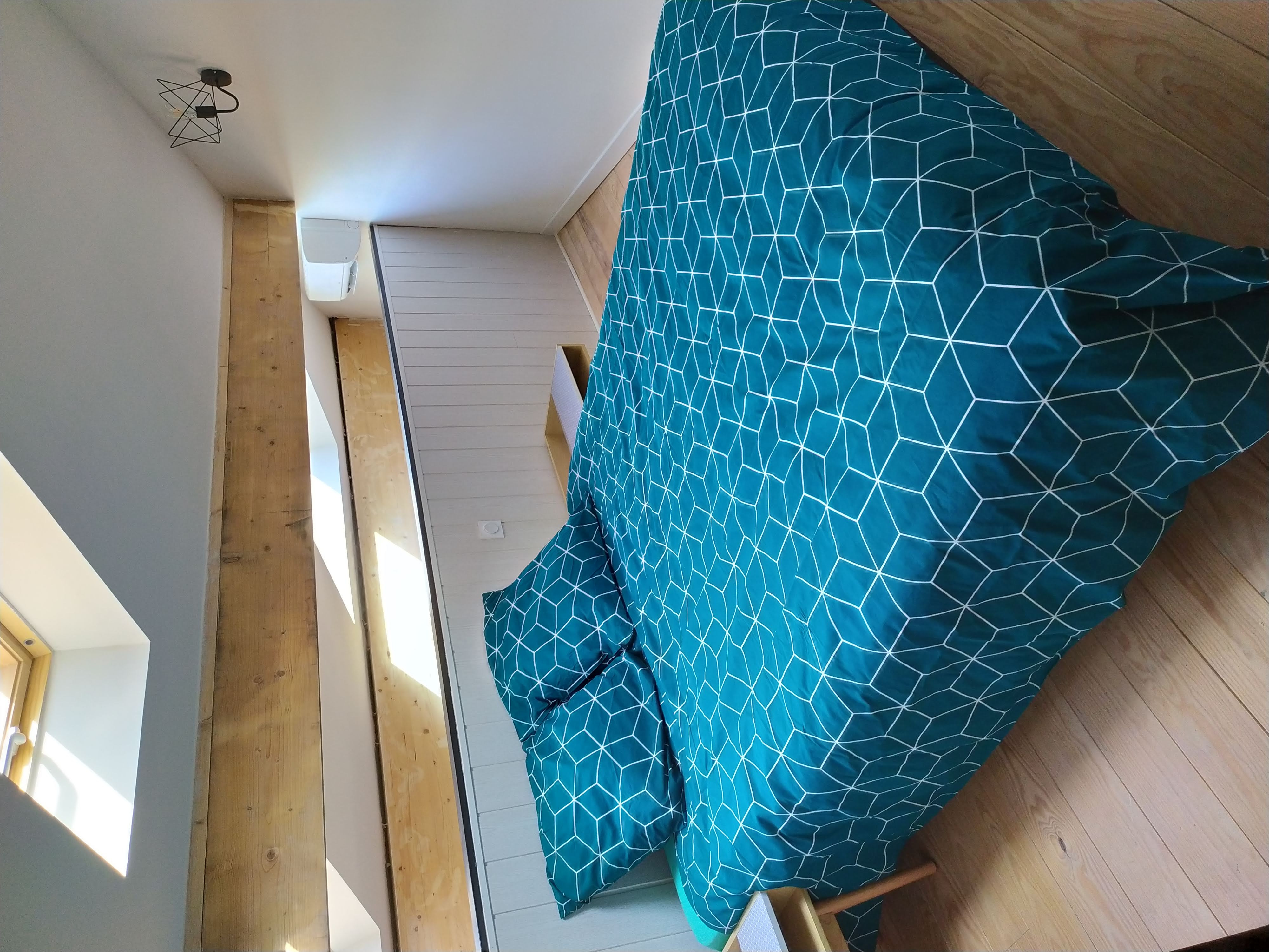 Chambre mezzanine - lit queen size